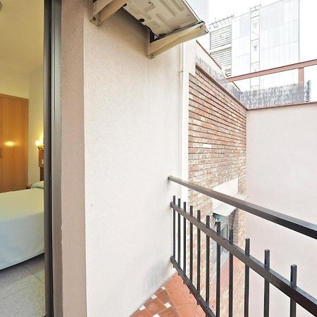 Hostal Ballestero Barcelona Ngoại thất bức ảnh