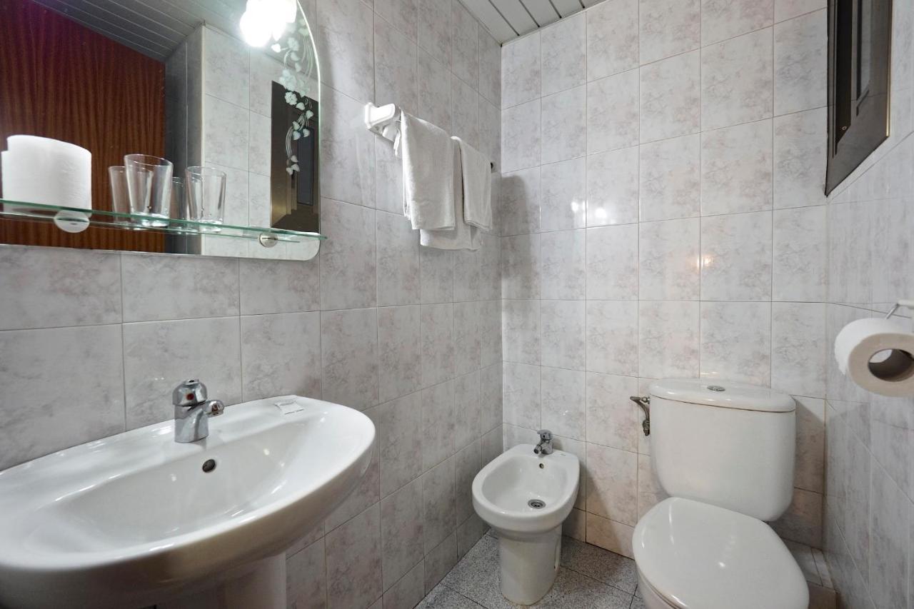 Hostal Ballestero Barcelona Ngoại thất bức ảnh