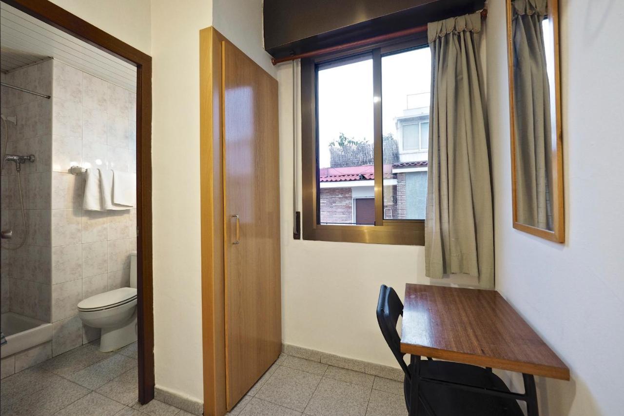 Hostal Ballestero Barcelona Ngoại thất bức ảnh