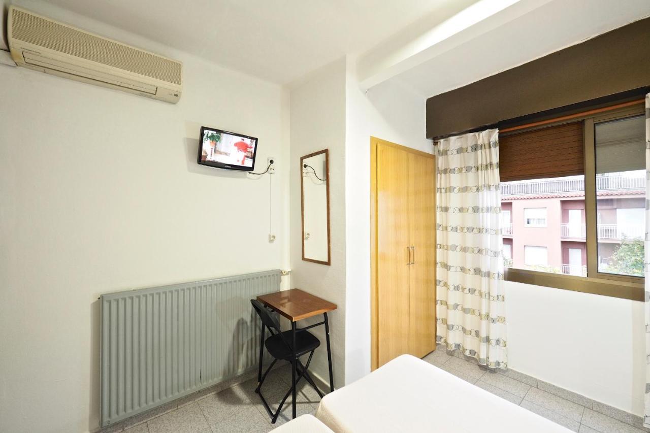 Hostal Ballestero Barcelona Ngoại thất bức ảnh