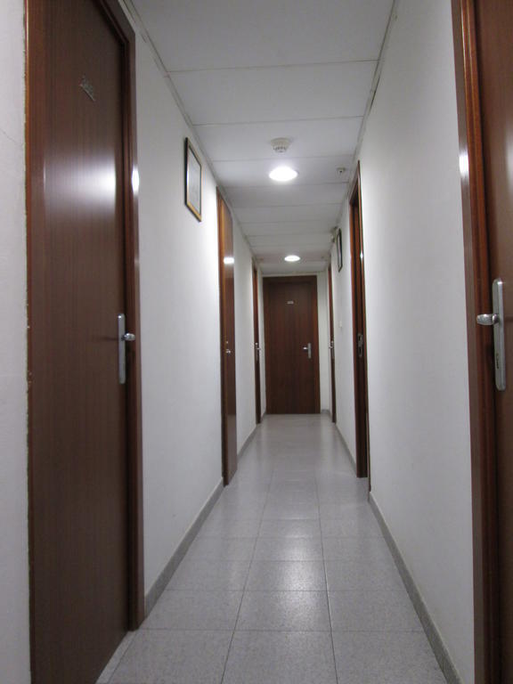 Hostal Ballestero Barcelona Ngoại thất bức ảnh